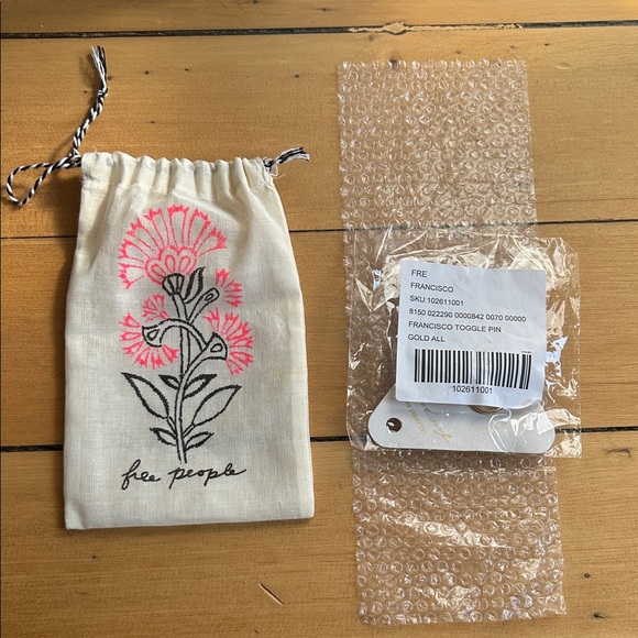 Free People Clothing Accessory - Picture 3 of 6